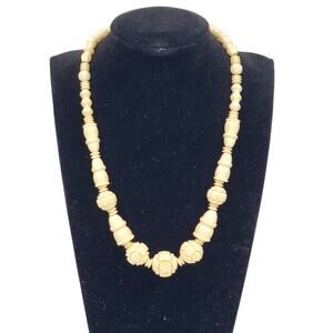 Carved Bead Necklace Boho 7.5”